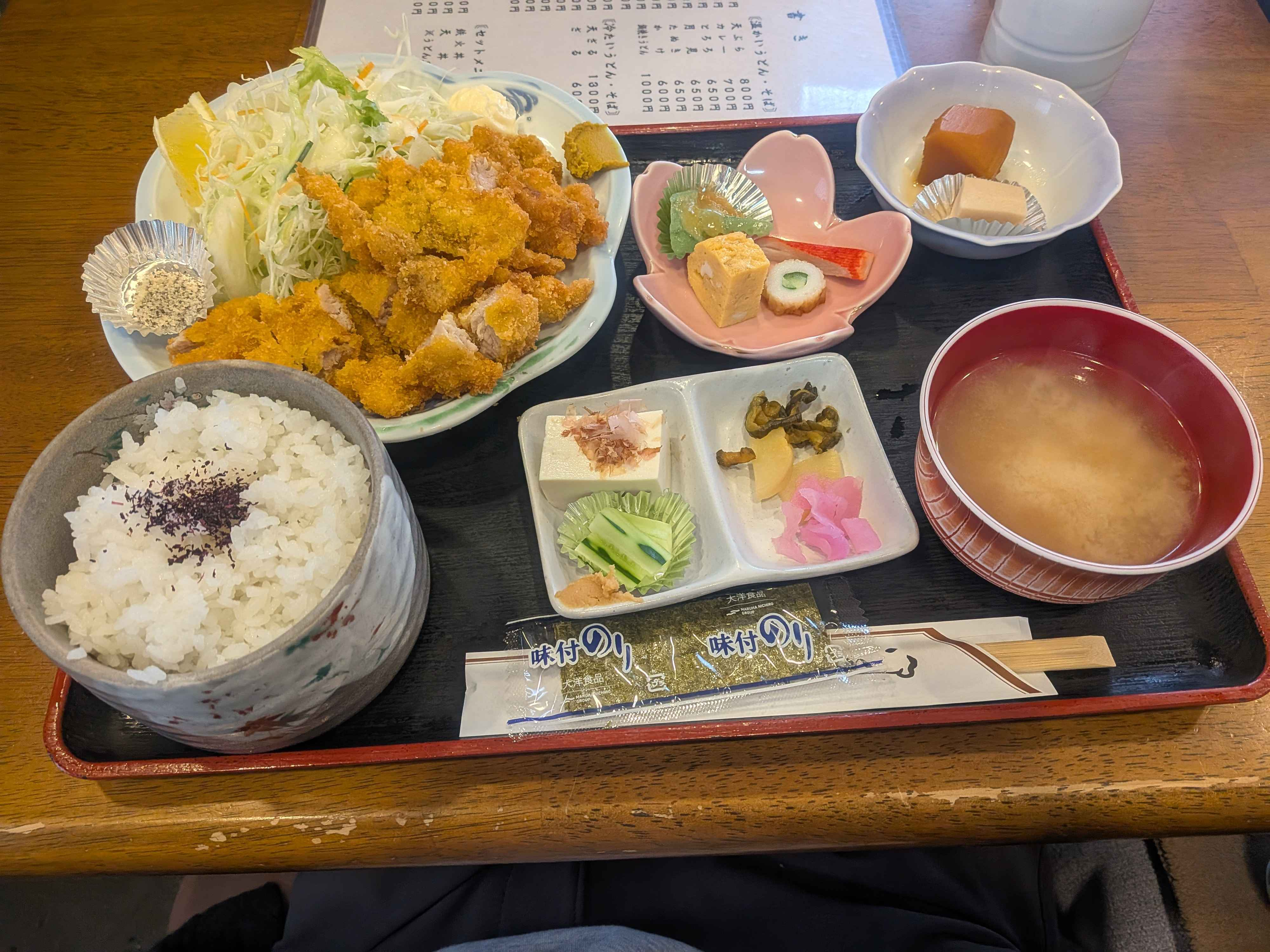 チキンカツ定食